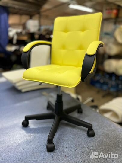 Детское кресло