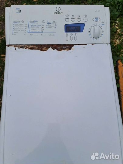 Стиральная машина с вертикальной загрузкой