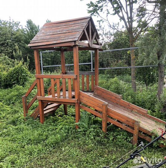 Горка деревянная