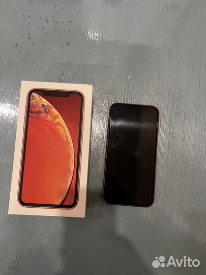 iPhone Xr, 64 ГБ