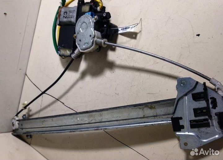 Моторчик стеклоподъемника Mitsubishi Space Runner