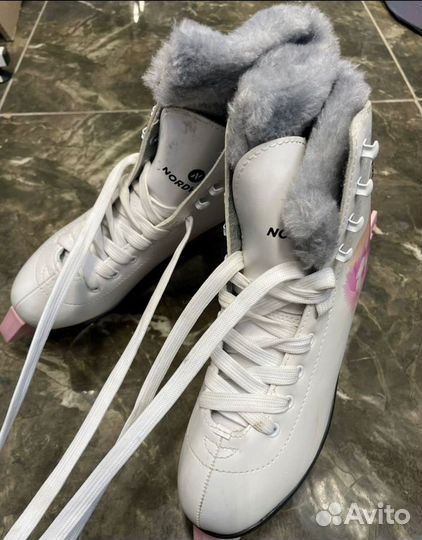 Коньки фигурные 36 размер 23см