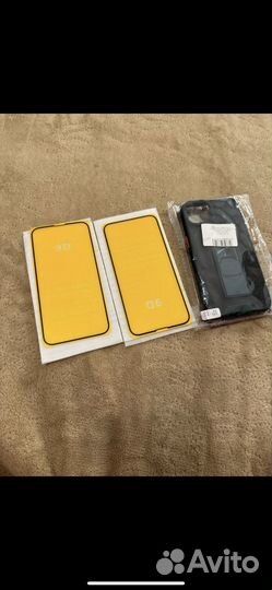 Стекло и чехлы на айфон 12 и айфон 13