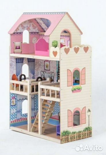 Кукольный домик с мебелью