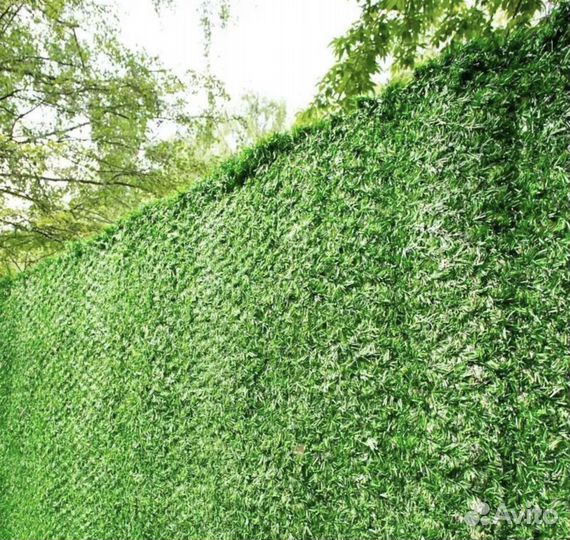 Забор из искусственной травы / зеленая изгородь