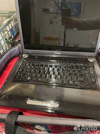 Ноутбук тошиба на запчасти