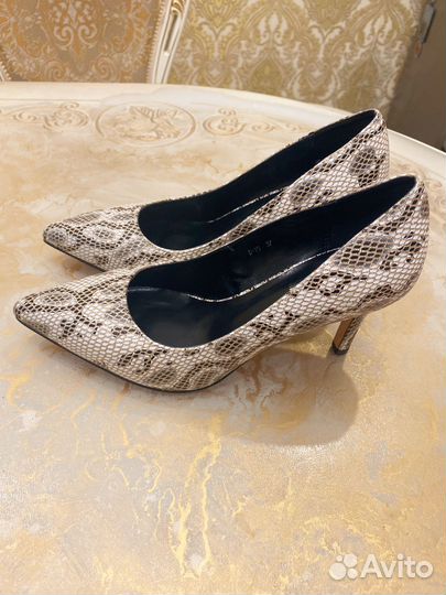 Туфли женские 37 размер