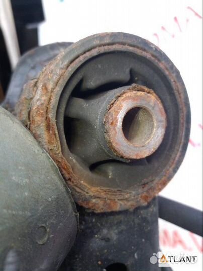 Балка подвески задний toyota estima