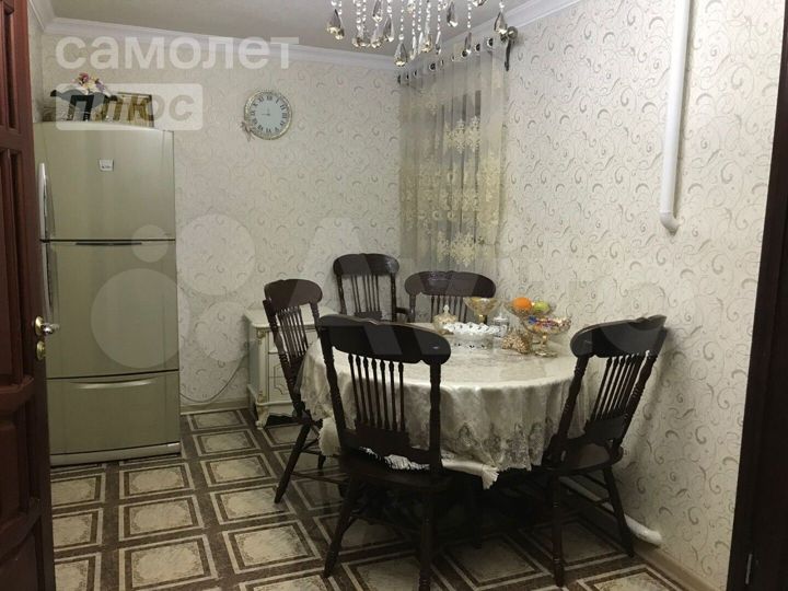3-к. квартира, 74 м², 2/2 эт.