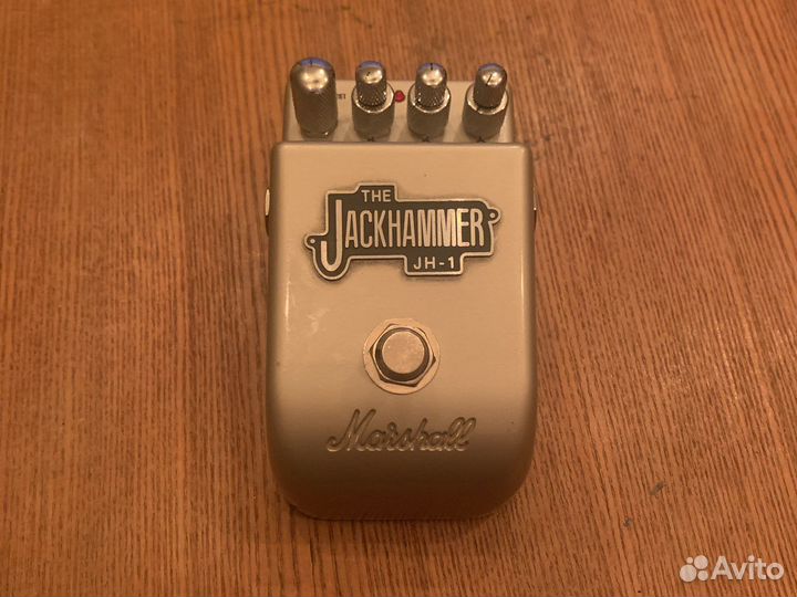 Гитарная педаль Marshall
