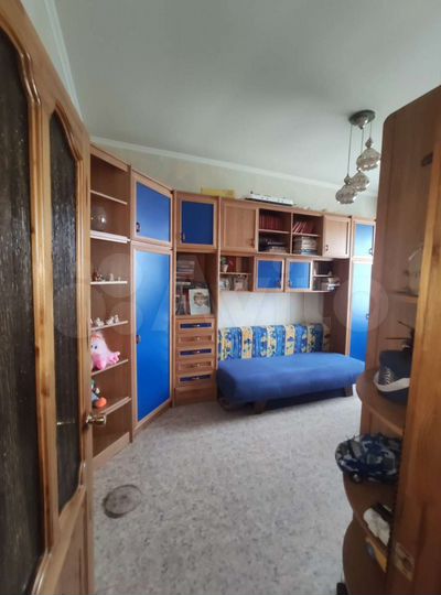 4-к. квартира, 100 м², 5/5 эт.