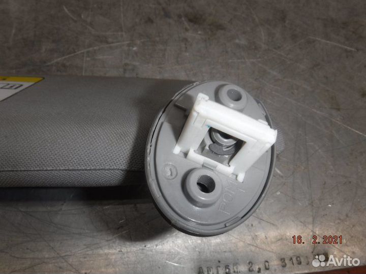 Козырек солнцезащитный правый Toyota Camry 50 2AR