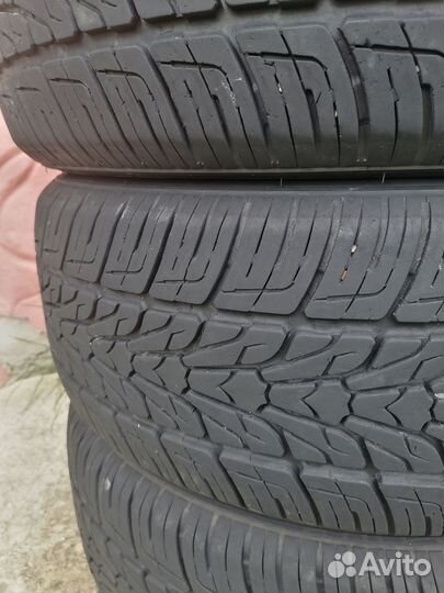 Nexen Roadian HP 235/60 R16 100