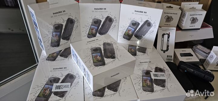Insta360 x4