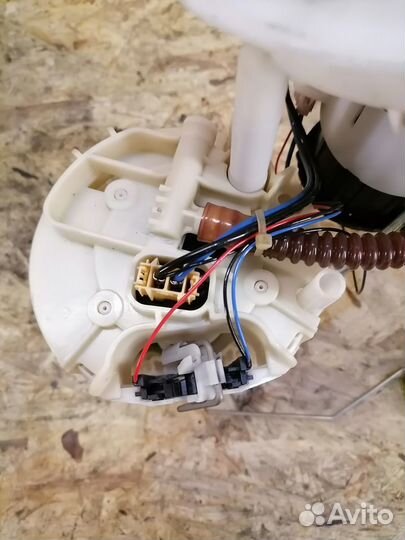 Бензонасос Audi A4 B8 1.8T CDH