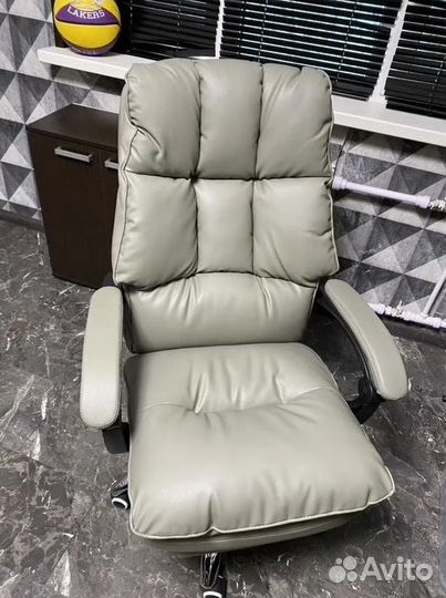 Компьютерное кресло офисное с функцией массажа