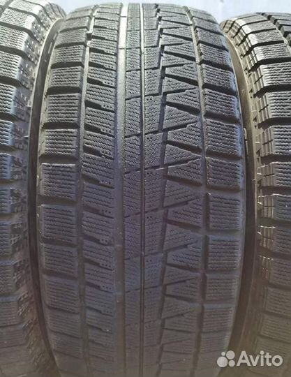 Bridgestone Blizzak Revo GZ 225/55 R17 99T