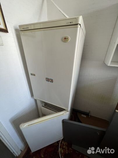 Холодильник