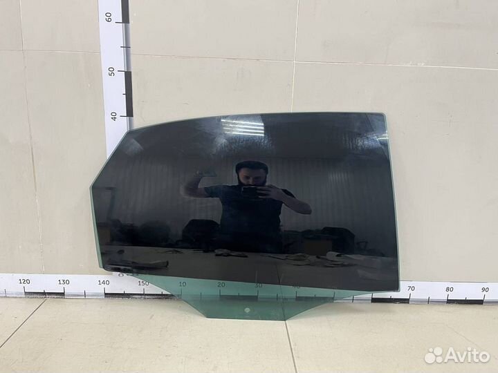 Стекло двери задней правой Volkswagen Polo Sed RUS