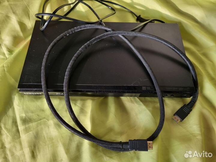 Blu ray плеер Samsung bd-e5300 с переходником