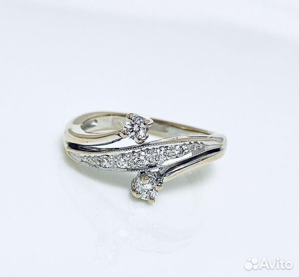 Кольцо из белого золота с бриллиантами 750 проба