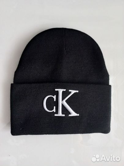 Шапка новая