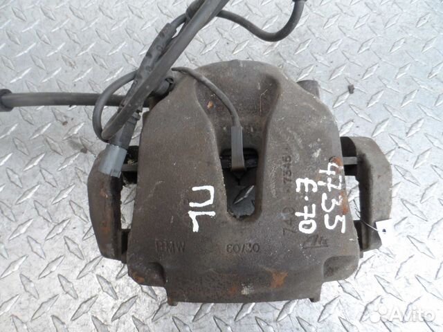 Суппорт передний левый BMW X5 E70