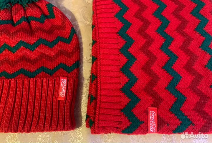 Зимний теплый набор Кока-кола: шапка + шарф