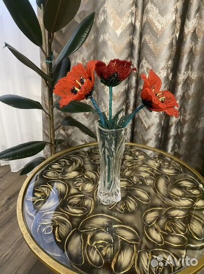 Маки из бисера