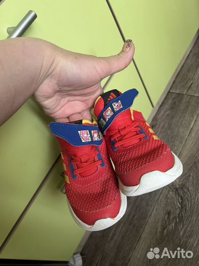Кроссовки детские adidas