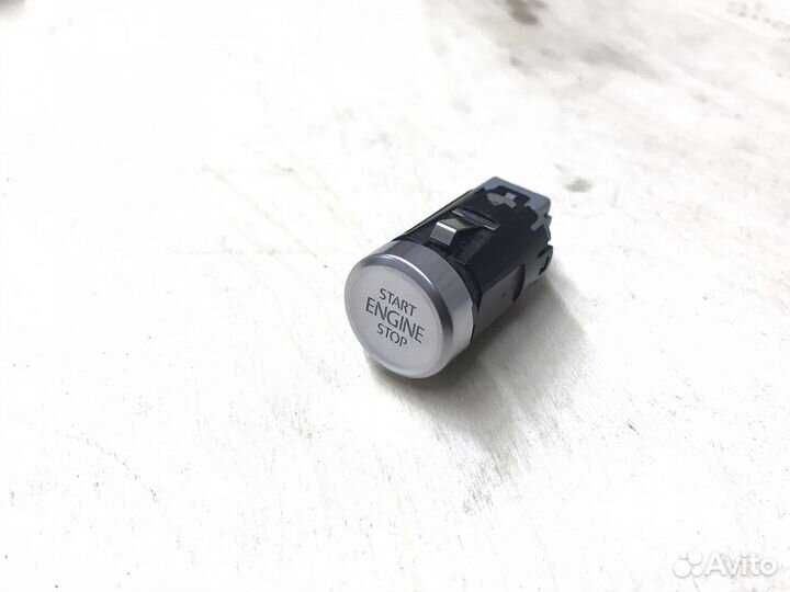 Кнопка запуска двигателя 3G1959839 Passat B8