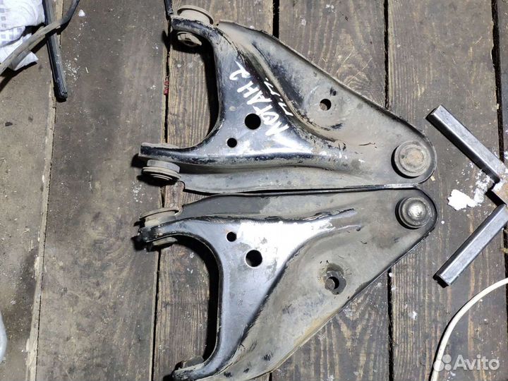 Рычаг передний левый Рено Логан 2