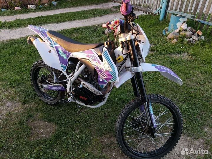 Мотоцикл BSE Z1 (питбайк)