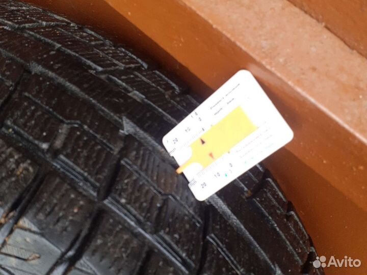 Yokohama Geolandar I/T-S G073 215/70 R16