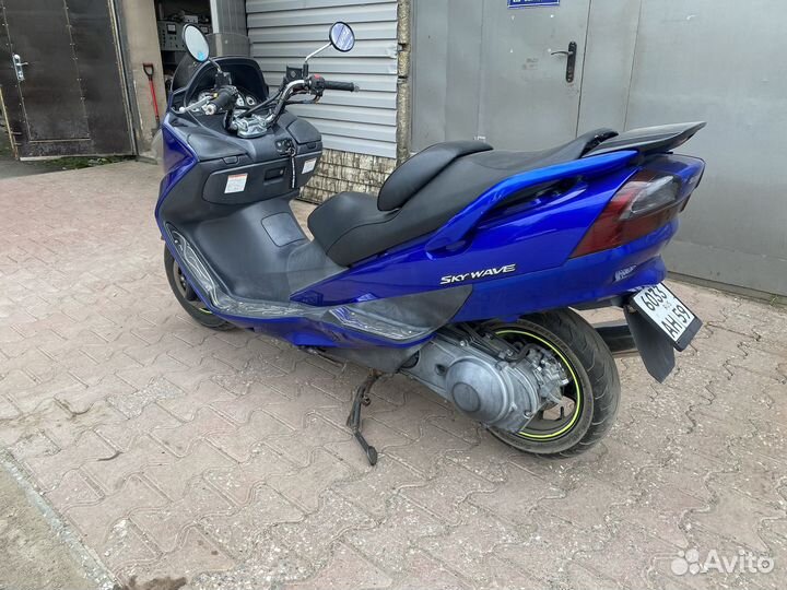 Suzuki skywave 250