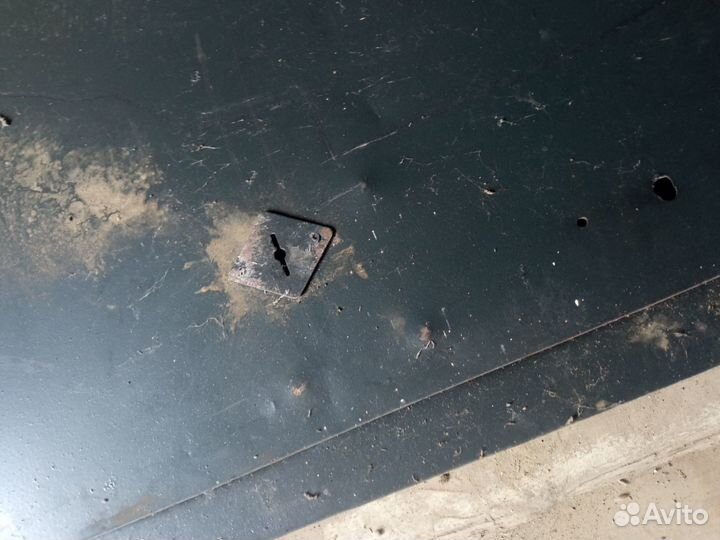 Дверь входная металлическая