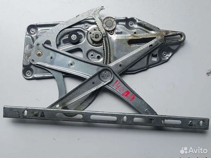 Стеклоподъемник передний правый Mercedes W140
