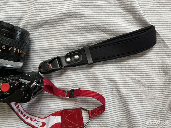 Неопреновый ремень для фотоаппарата быстросъемный