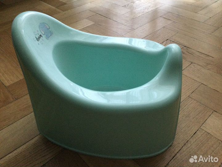 Ванночка, стульчик для купания, горшок маленький