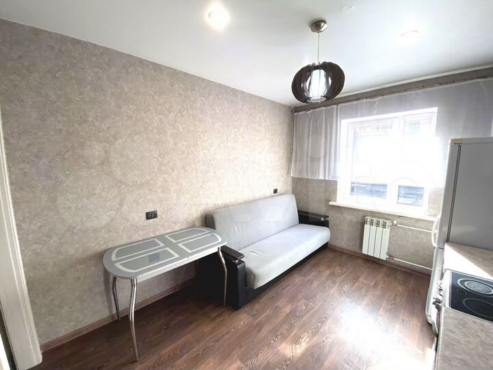 1-к. квартира, 38 м², 1/3 эт.
