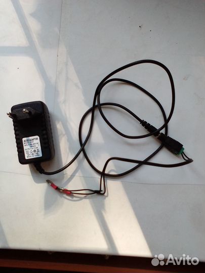 AC/DC Адаптор 3V 0,5A