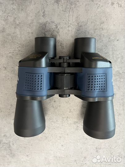 Бинокль Canon