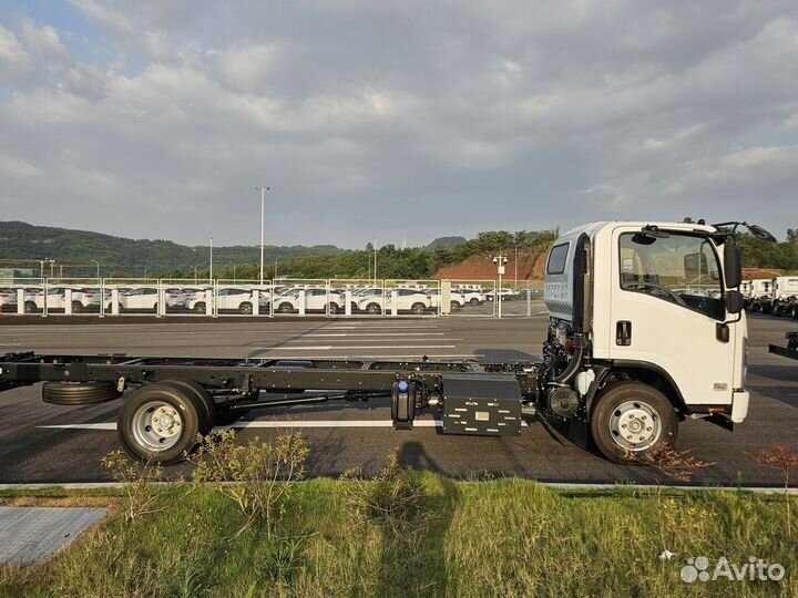 Isuzu NQR90, 2024