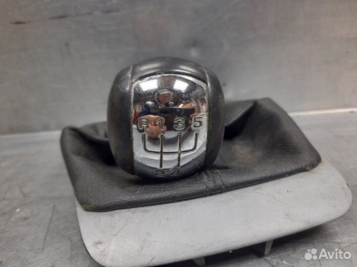 Рукоятка кулисы кпп Skoda Octavia (A5 1Z)