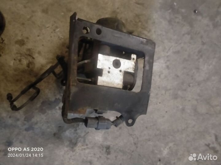 Блок абс Mazda Xedos 9