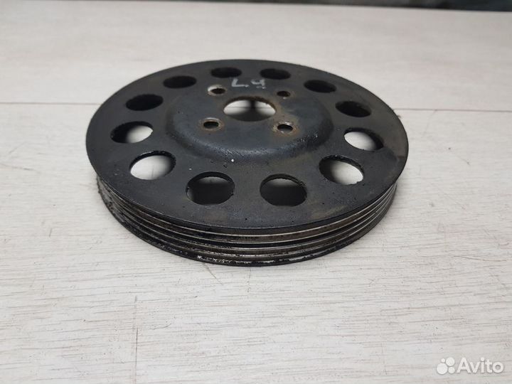 Шкив помпы Mitsubishi Lancer 9 4G13