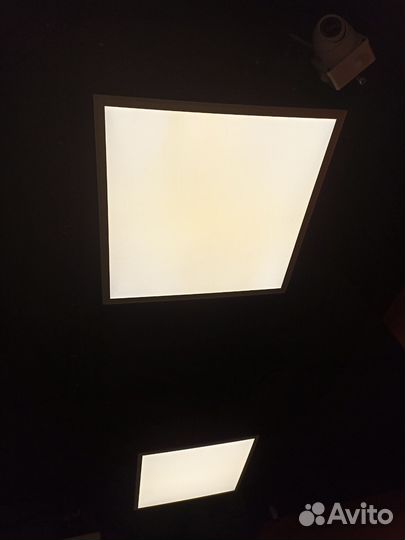 Светильник потолочный светодиодный