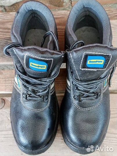 Ботинки мужские 42 размер новые