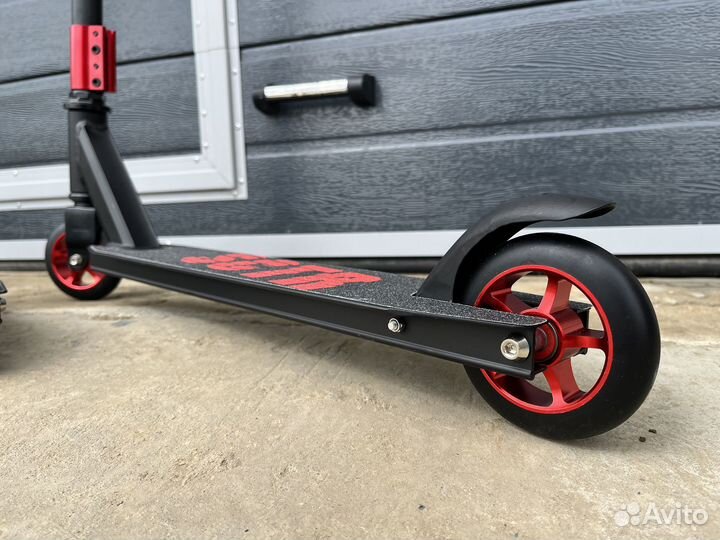 Трюковой самокат новый