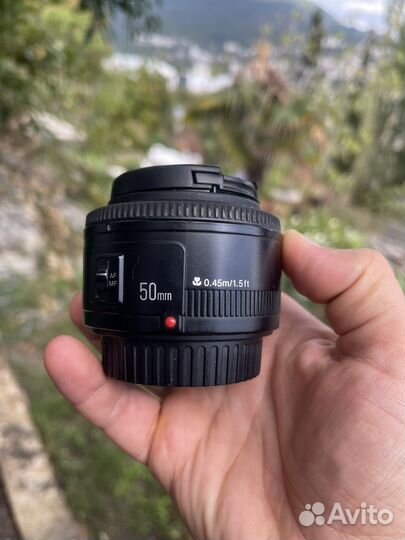 Объектив Yangnuo 50mm 1.8
